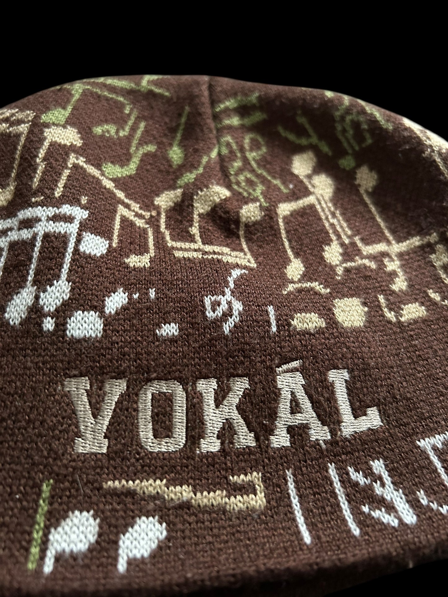 Vokal Beanie Y2K