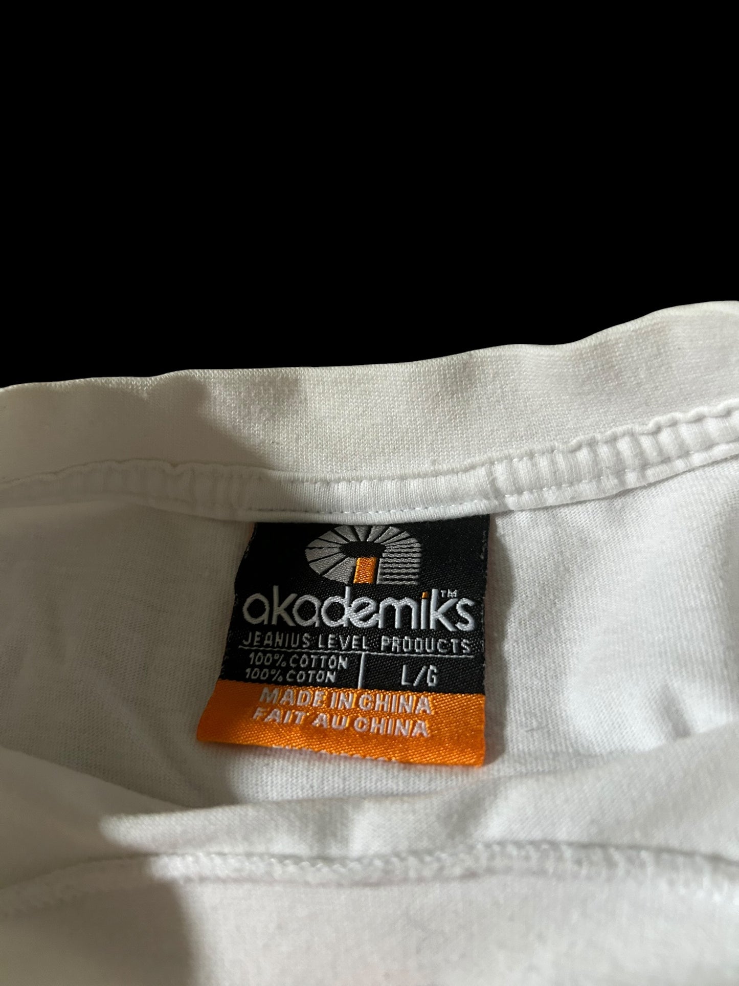 Akademiks Tshirt Y2K