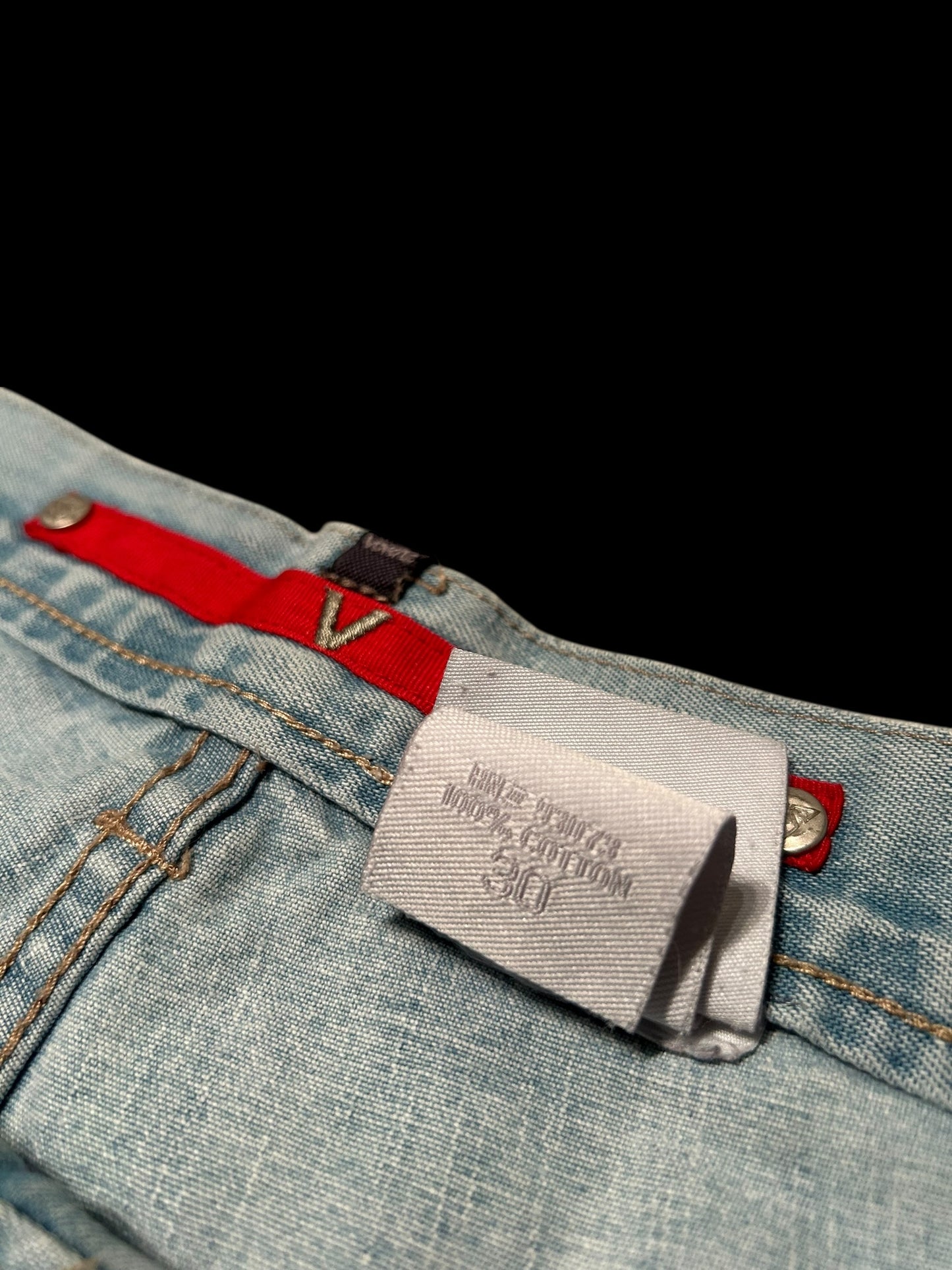 Vokal Baggy Y2K HipHop