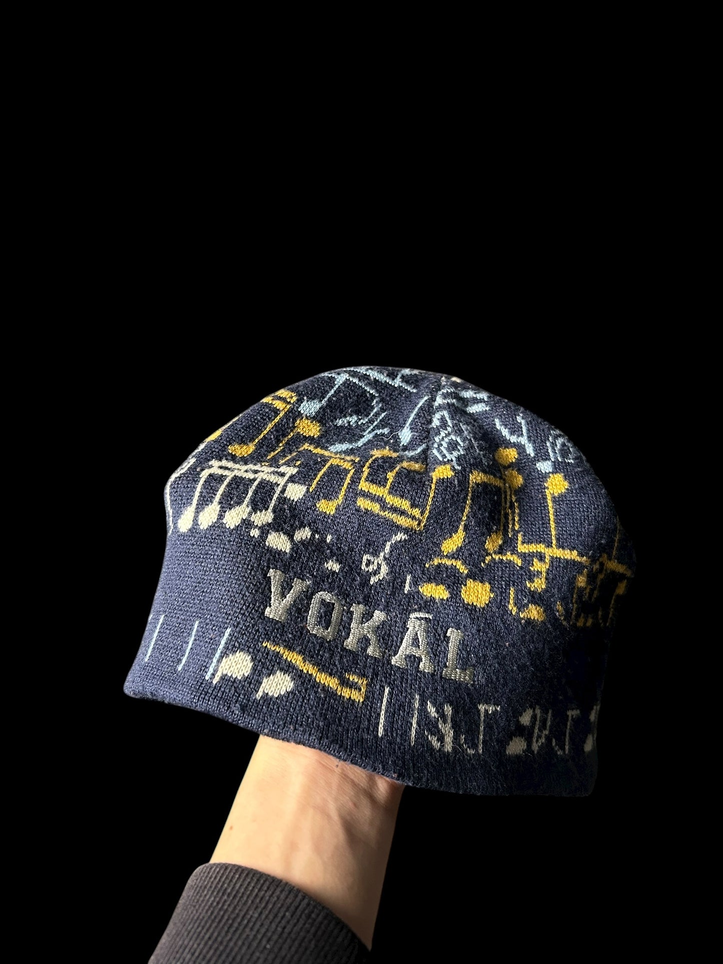 Vokal Beanie Y2K