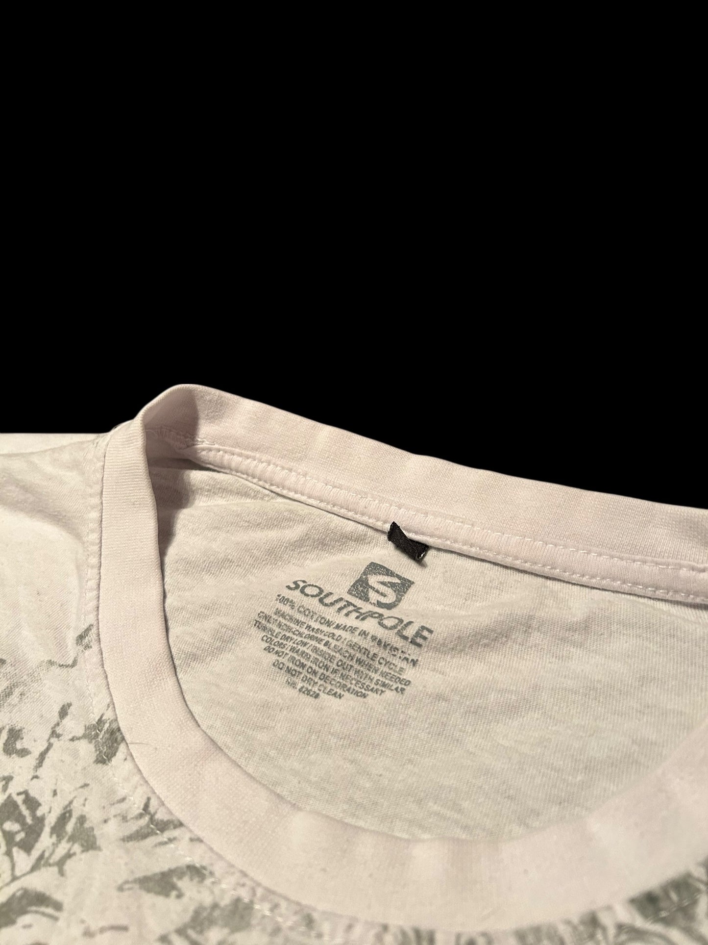 Southpole Tshirt Y2K