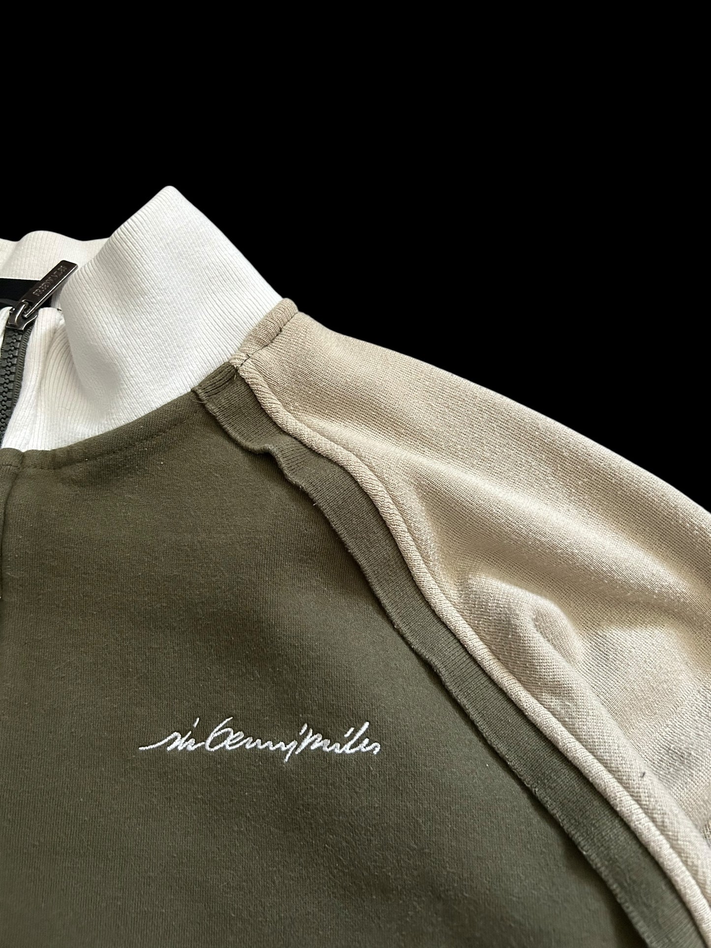 Sir Benni Miles Zipper Y2K