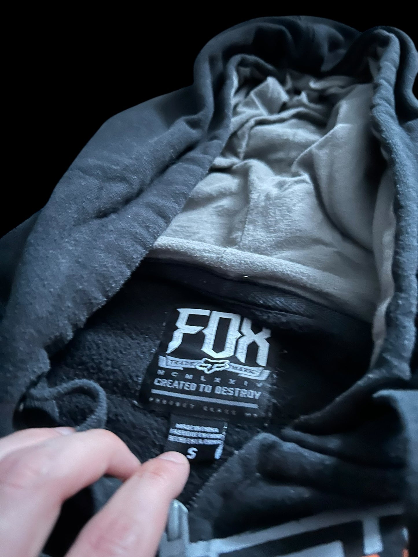 Fox Zipper Y2K
