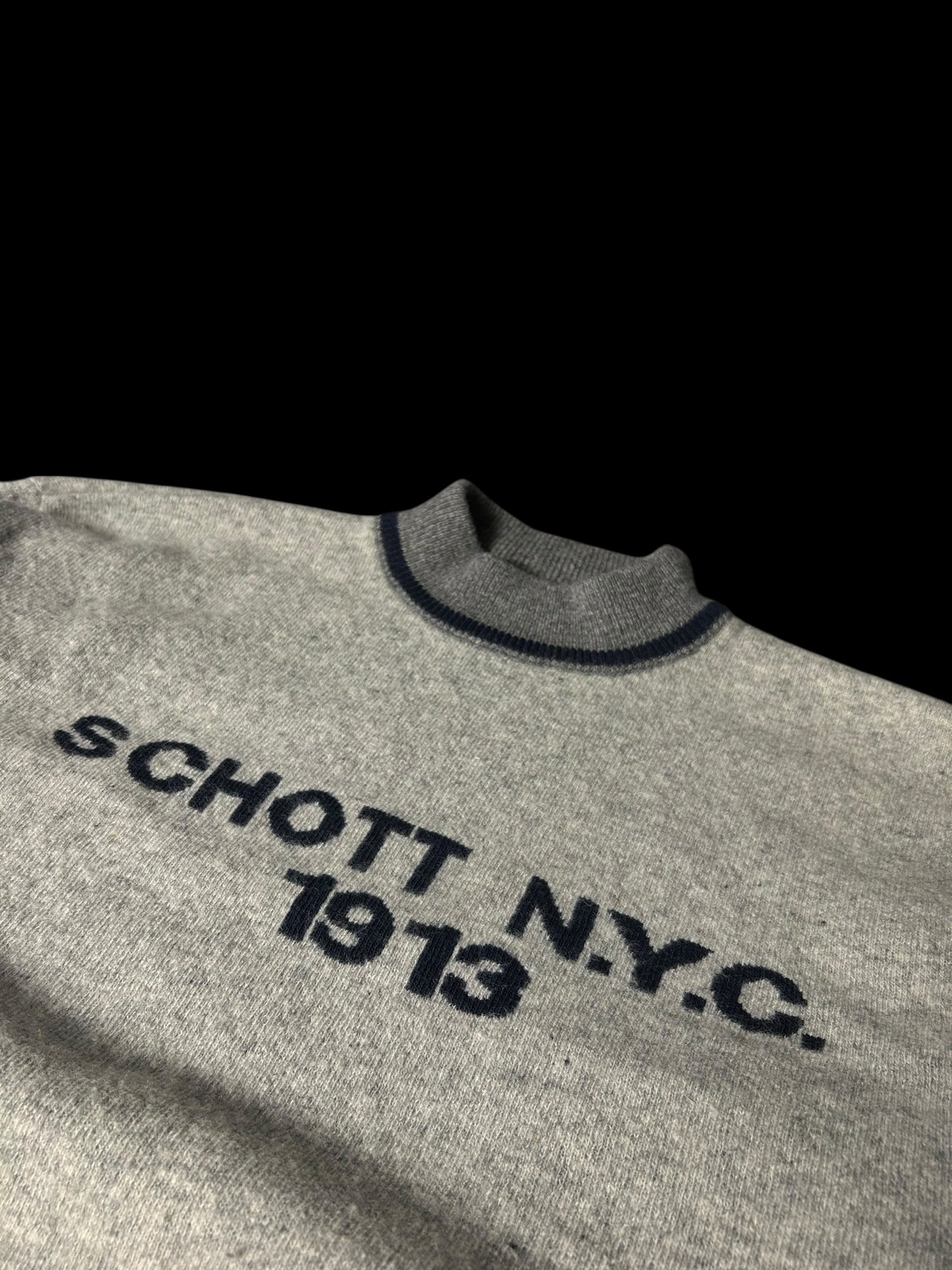 Schott Sweater Vintage