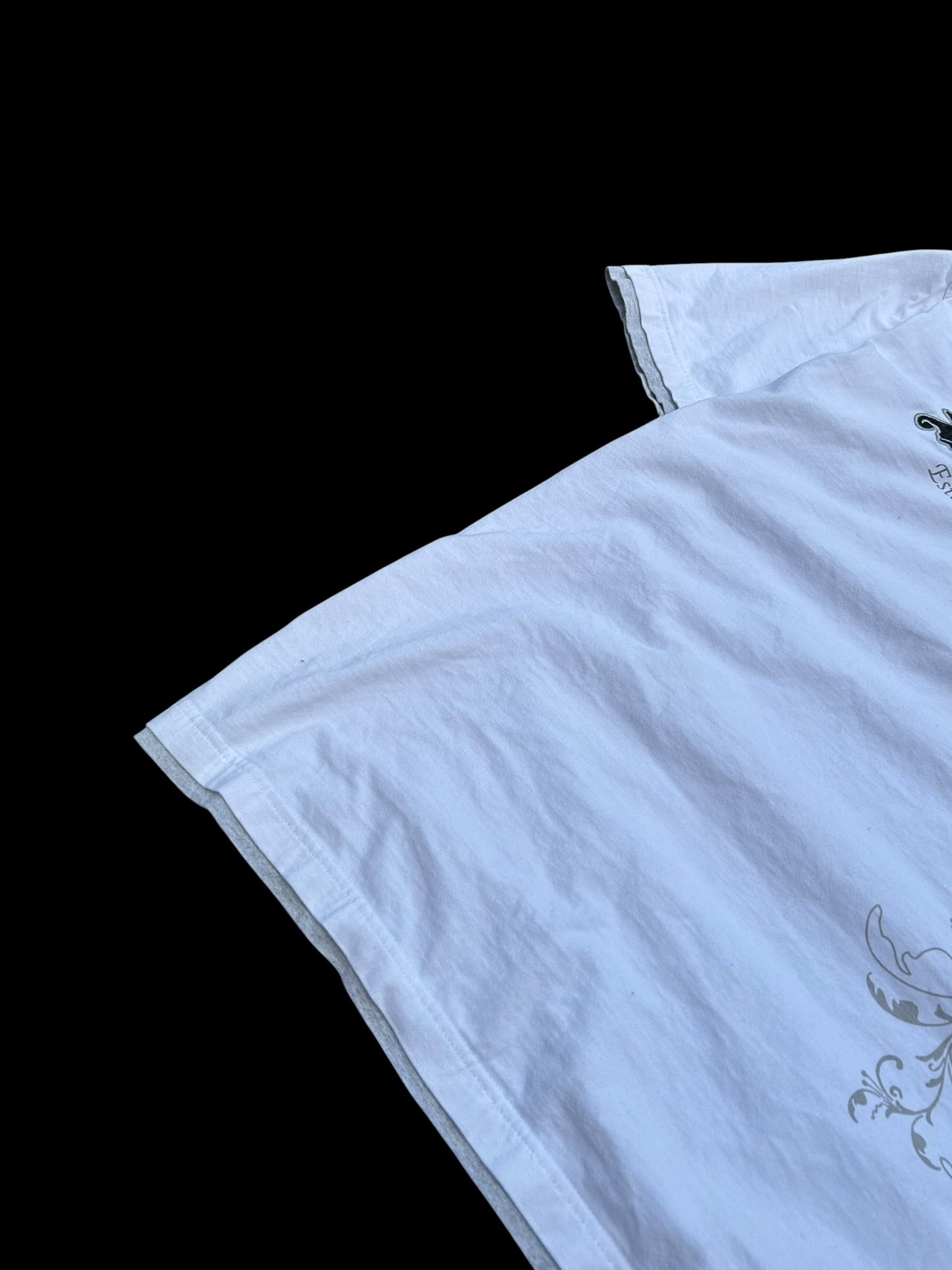 Southpole Crossbone Tshirt Y2K